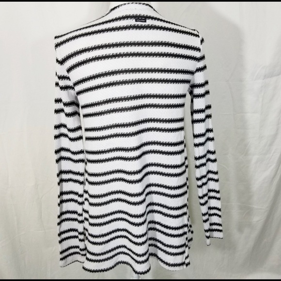 Volcom Go Go Wrap, White with black stripes. - Picture 2 of 6